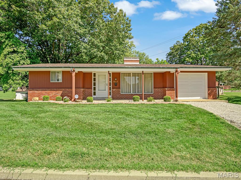 511 S 10th Street Property Photo 1