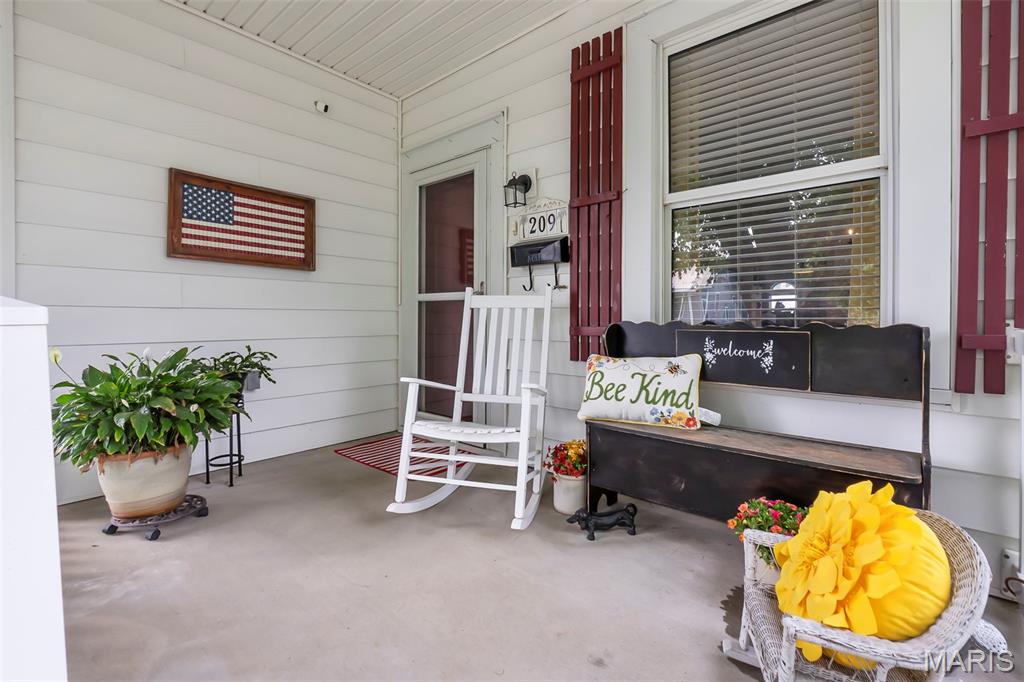 209 Knapp Avenue Property Photo 10
