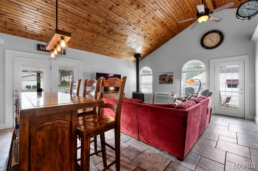 209 Knapp Avenue Property Photo 27