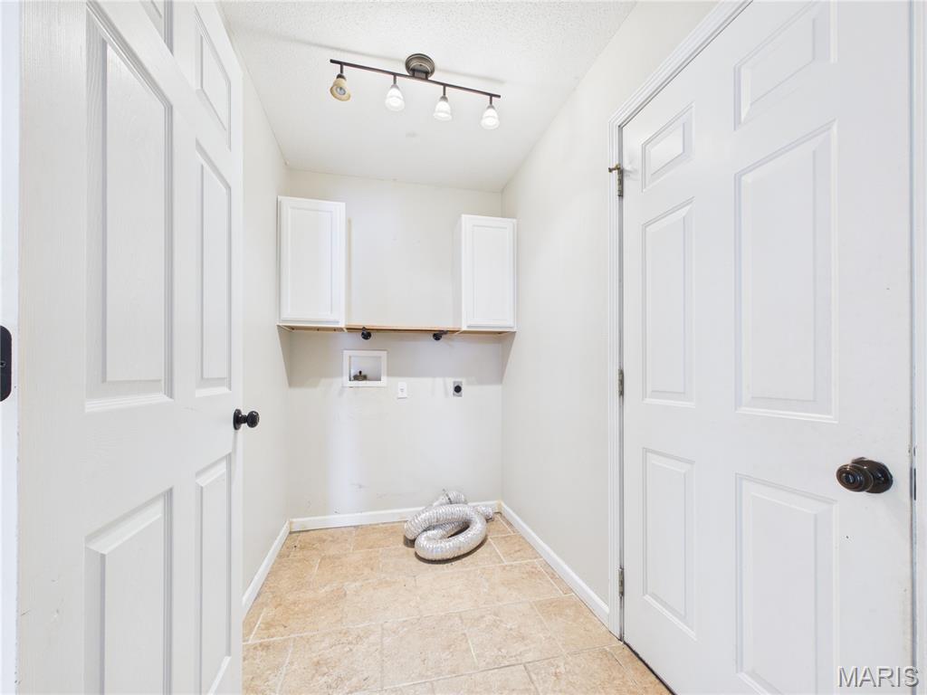 936 N West Lane Property Photo 32