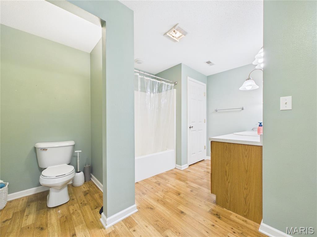 936 N West Lane Property Photo 39