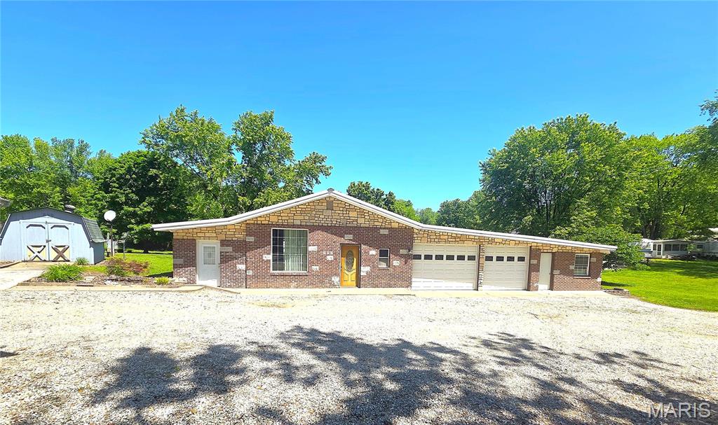 352 Arrowhead Trail Property Photo 1