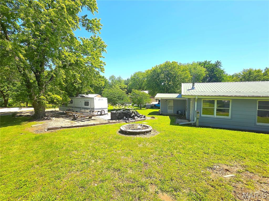 352 Arrowhead Trail Property Photo 2