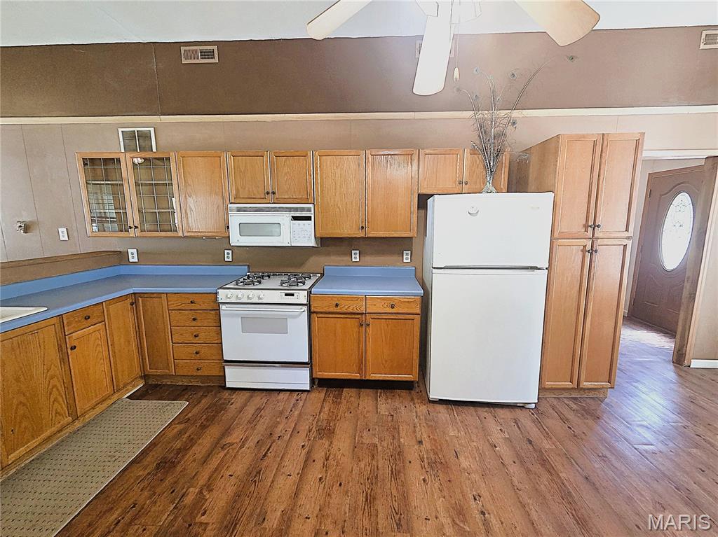 352 Arrowhead Trail Property Photo 8