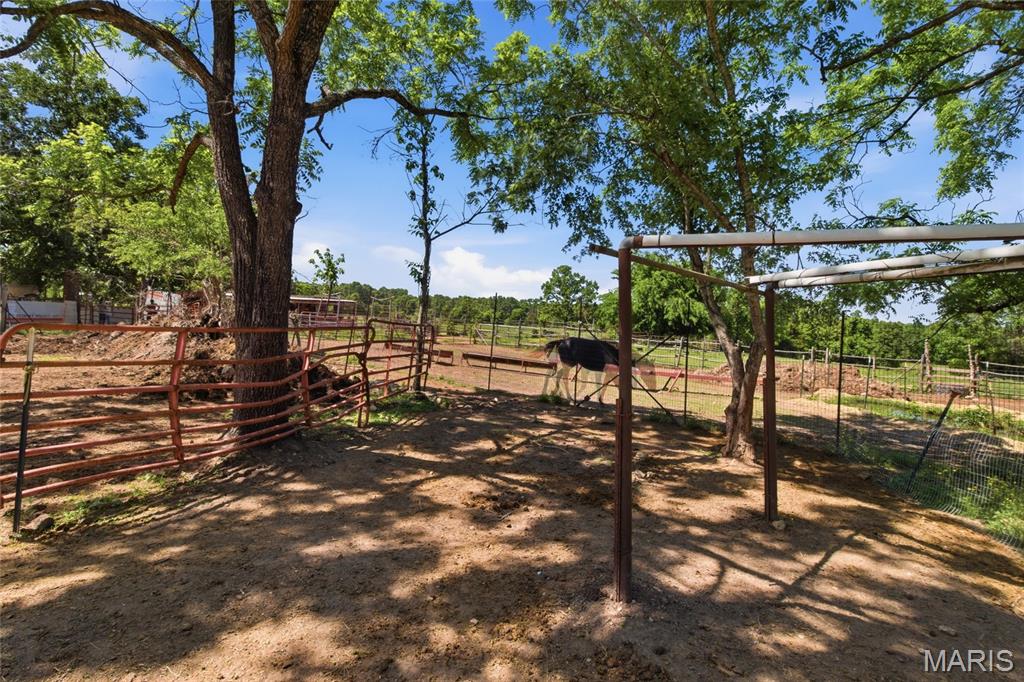 210 County Road 320 Property Photo 78