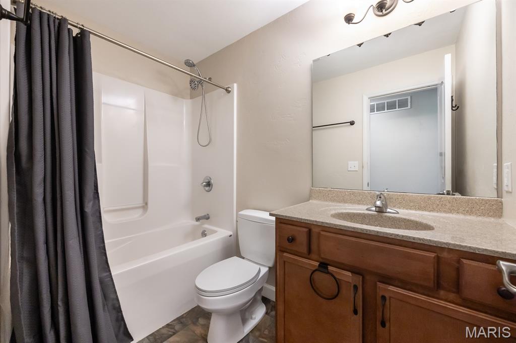 4641 Knab Road Property Photo 20