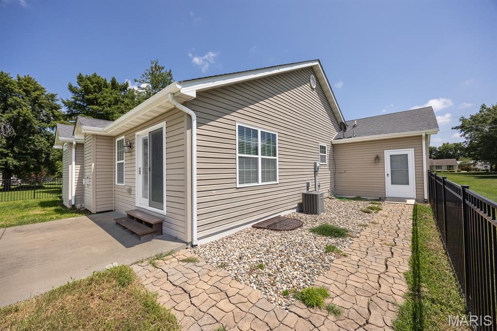 4641 Knab Road Property Photo 33