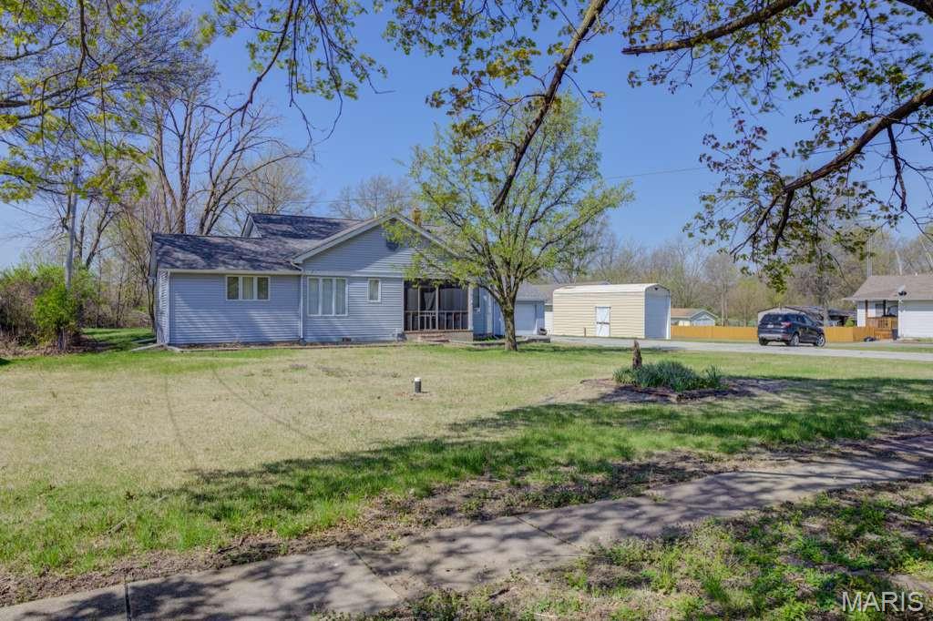 721 S Walker Street Property Photo 3