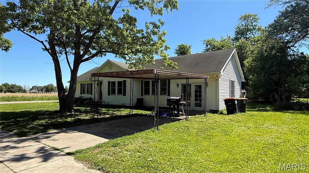410 N Cypress Street Property Photo 1