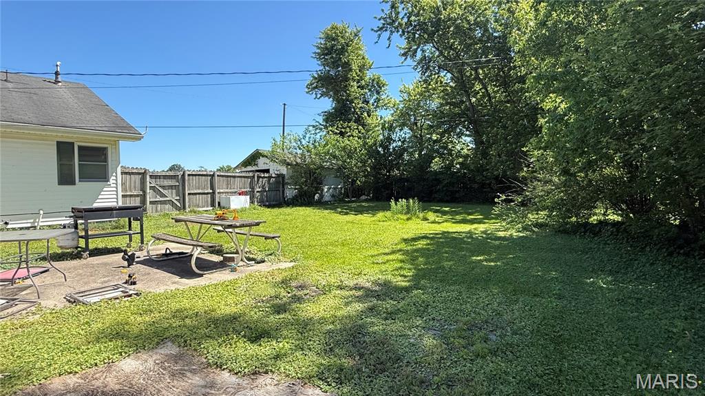 410 N Cypress Street Property Photo 18