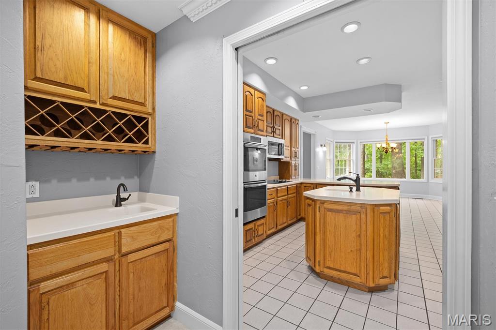 8 8th Green Court Property Photo 10