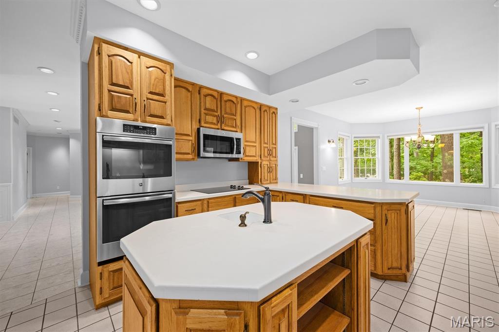 8 8th Green Court Property Photo 14