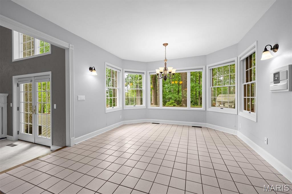 8 8th Green Court Property Photo 15