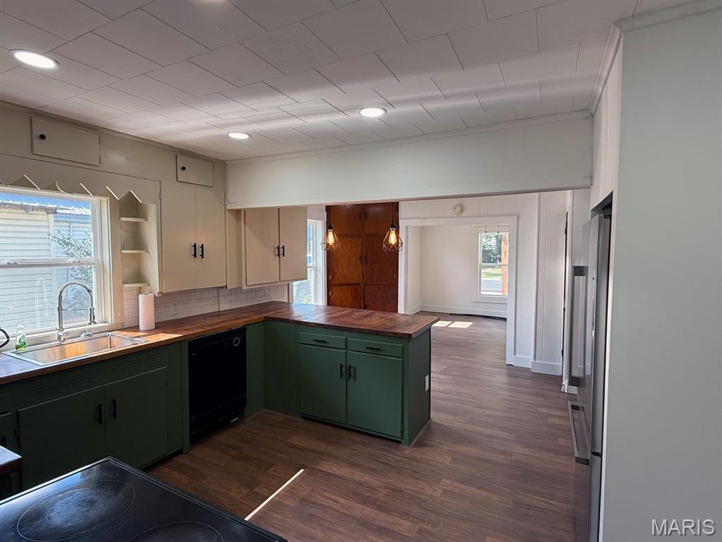 1308 E Oak Street Property Photo 6