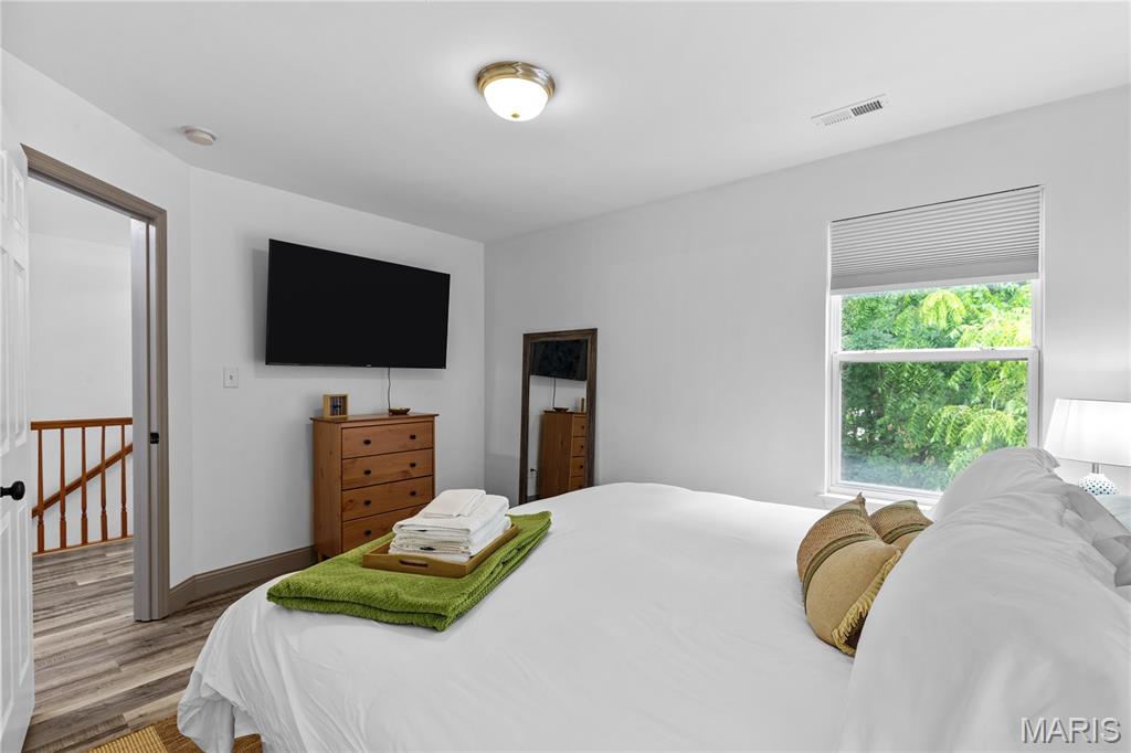 526 Springhurst Parkway Property Photo 23
