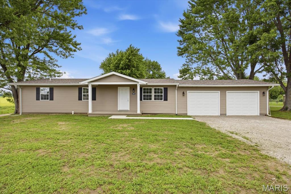 913 Apple Street Property Photo 1