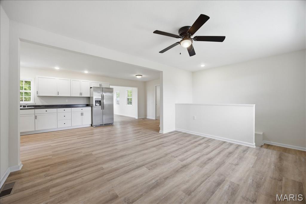 913 Apple Street Property Photo 7