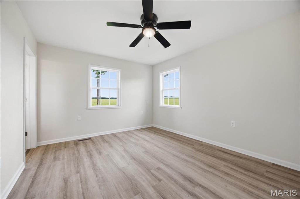 913 Apple Street Property Photo 15