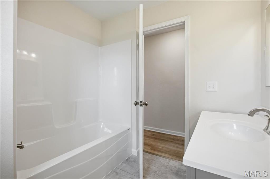 913 Apple Street Property Photo 21