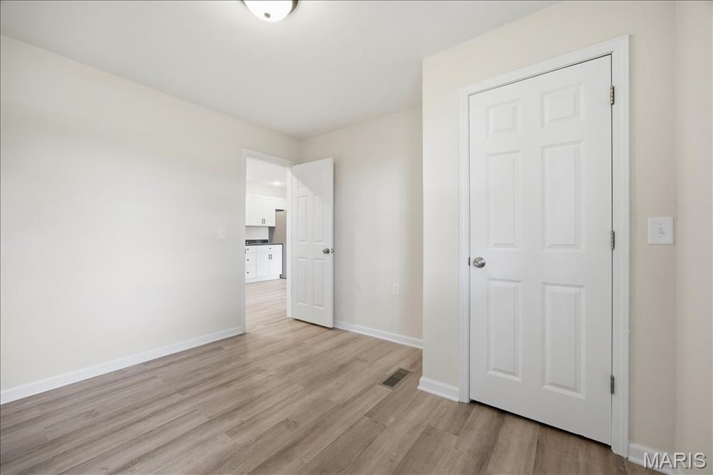 913 Apple Street Property Photo 23