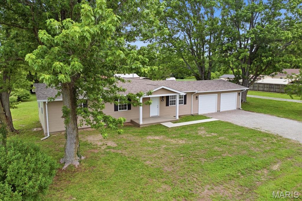 913 Apple Street Property Photo 36