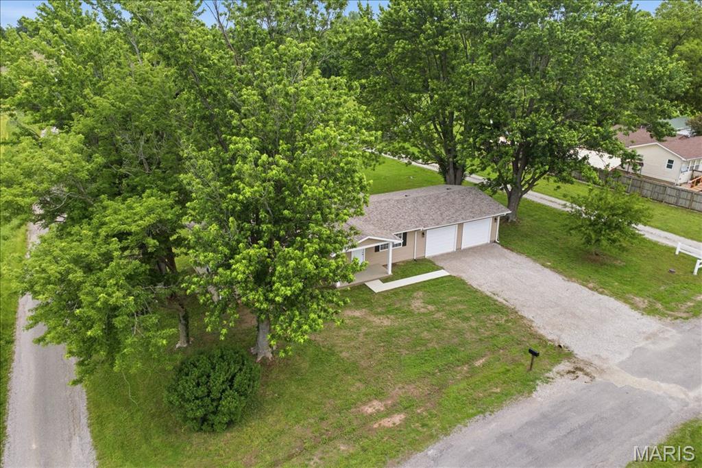 913 Apple Street Property Photo 37