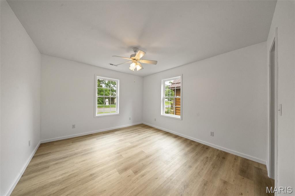 607 E 11th Street Property Photo 12