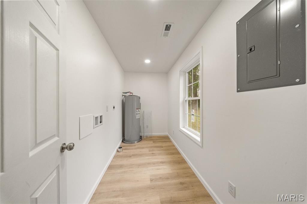 607 E 11th Street Property Photo 17
