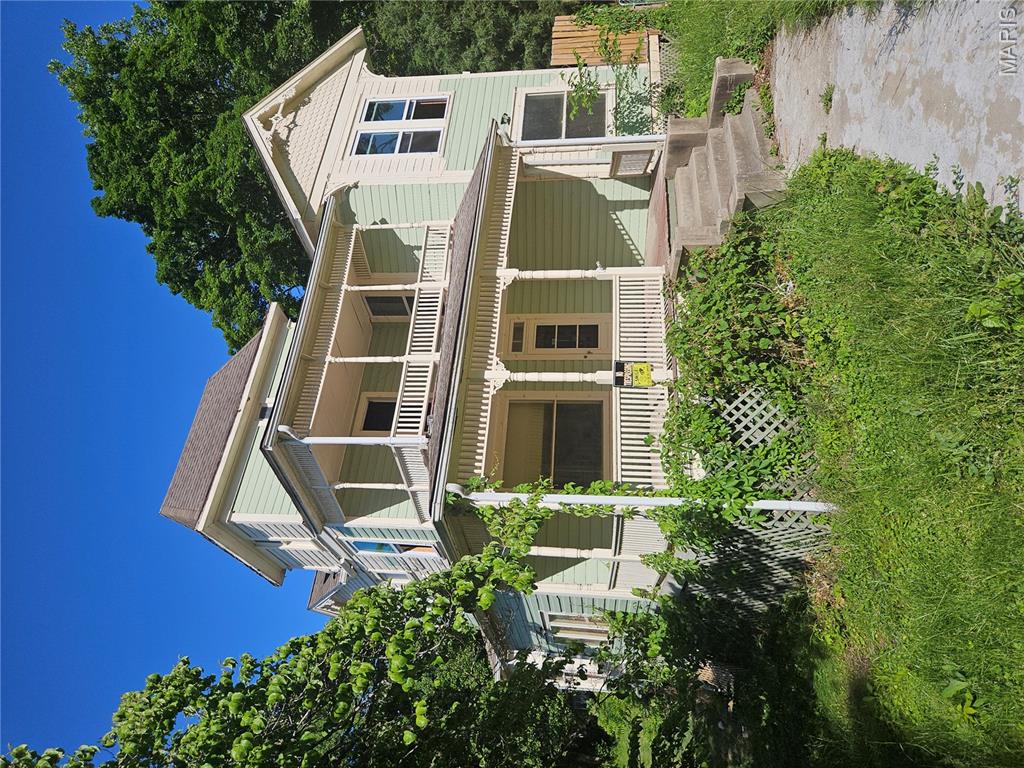 306 N First Street