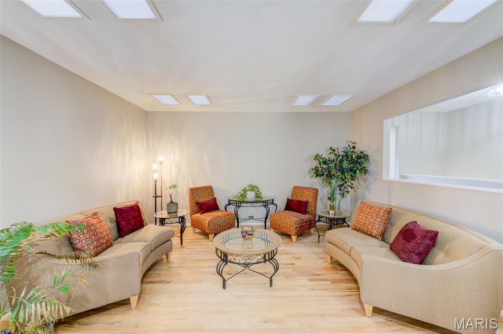 13248 Hobnail Drive Property Photo 9