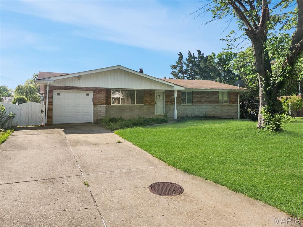 1146 Hawkstone Lane Property Photo 1