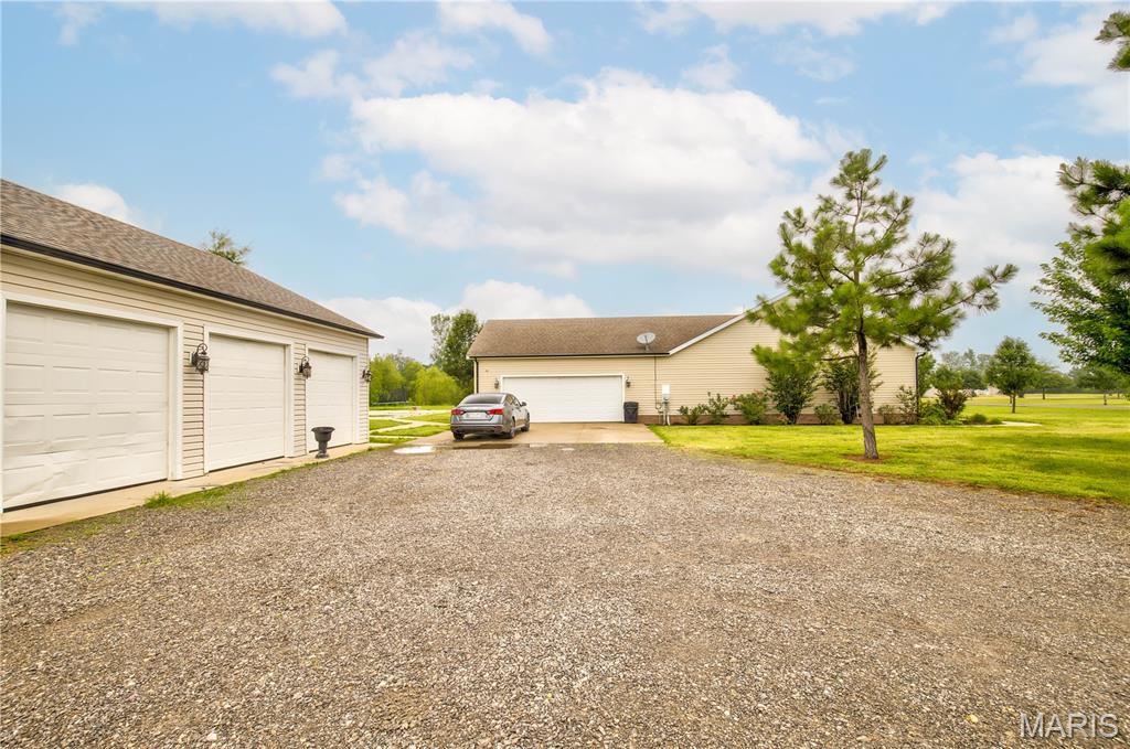 43 Harold Cove Property Photo 35