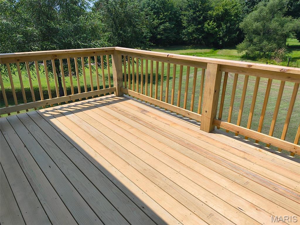 180 Glen Oak Drive Property Photo 10