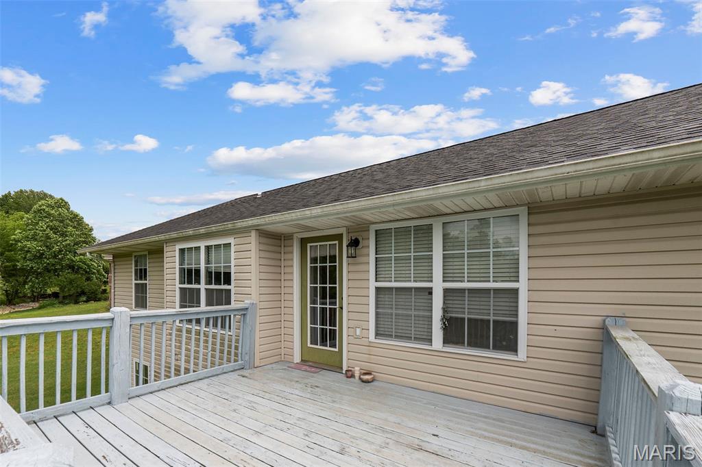 180 Glen Oak Drive Property Photo 14