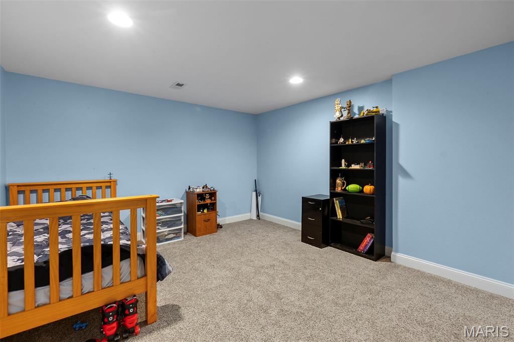 180 Glen Oak Drive Property Photo 32