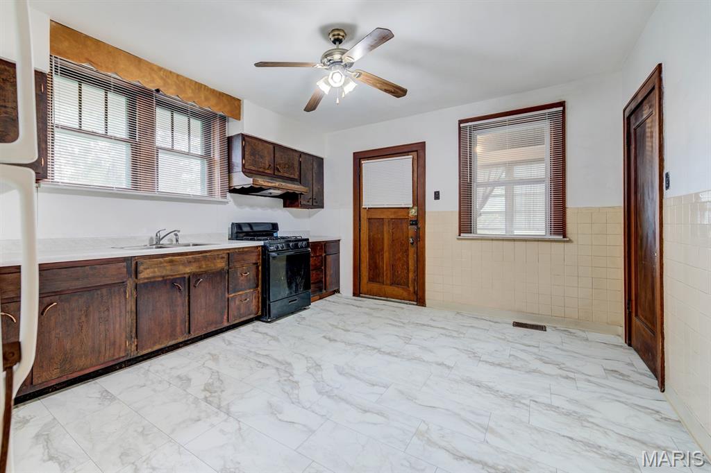 8644 Church Road Property Photo 12