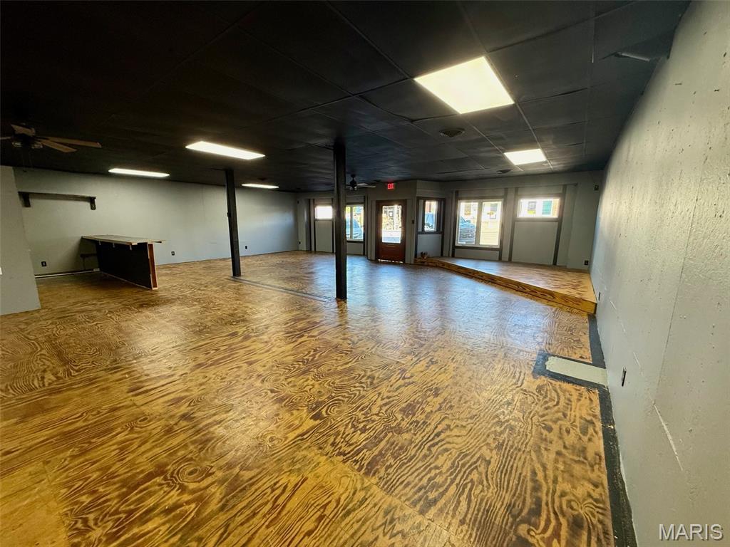 362 E Pine Street Property Photo 2