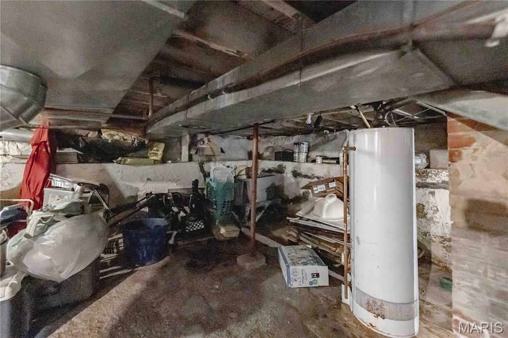 3702 Garnier Street Property Photo 35