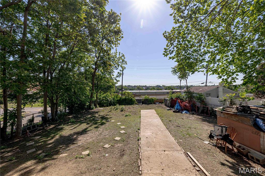 3702 Garnier Street Property Photo 39
