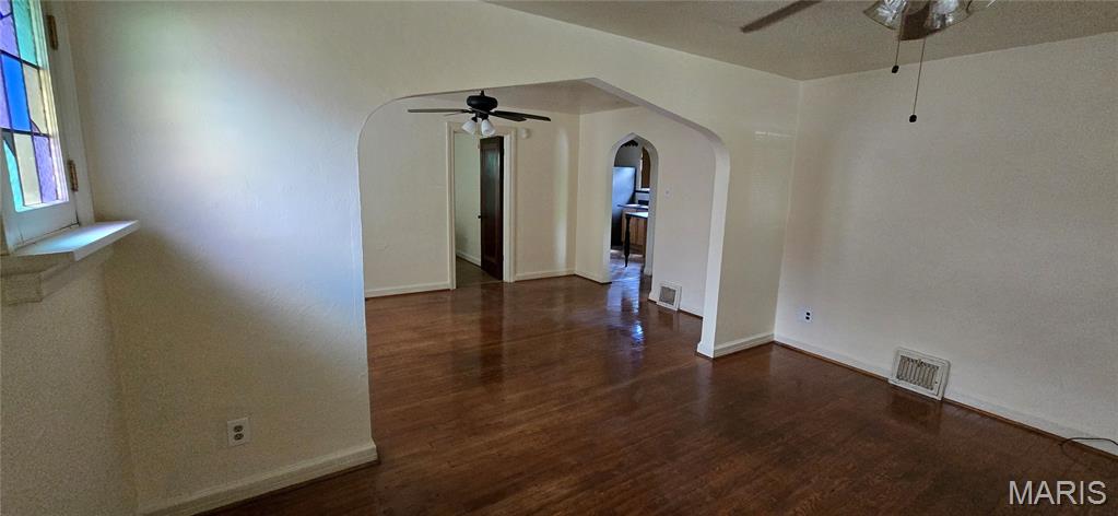 1468 70th Street Property Photo 6