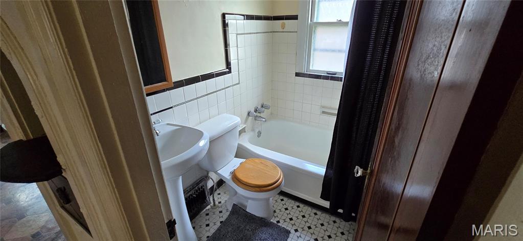 1468 70th Street Property Photo 11