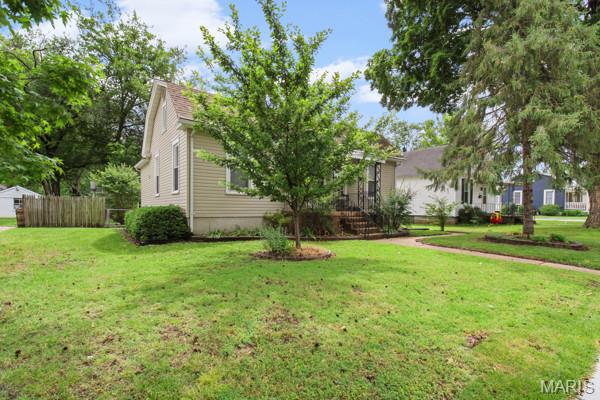 402 N Taylor Avenue Property Photo 4
