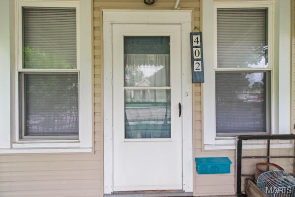 402 N Taylor Avenue Property Photo 9