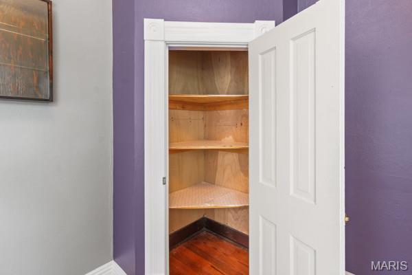 402 N Taylor Avenue Property Photo 22