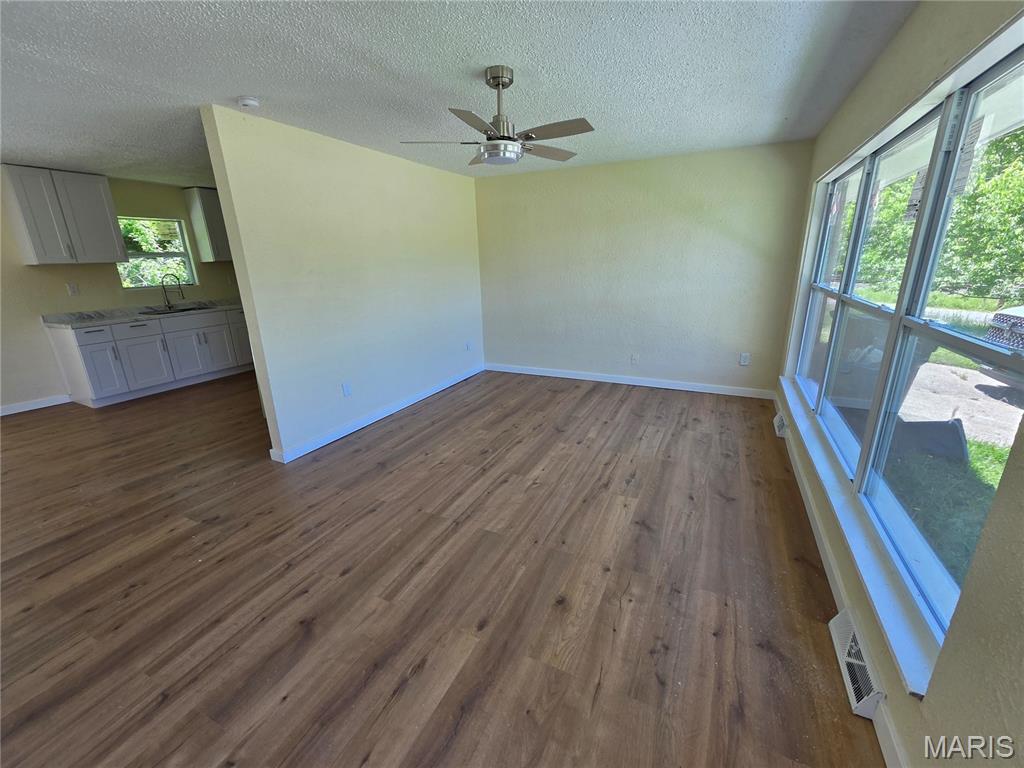 4 Hi Pointe Drive Property Photo 8