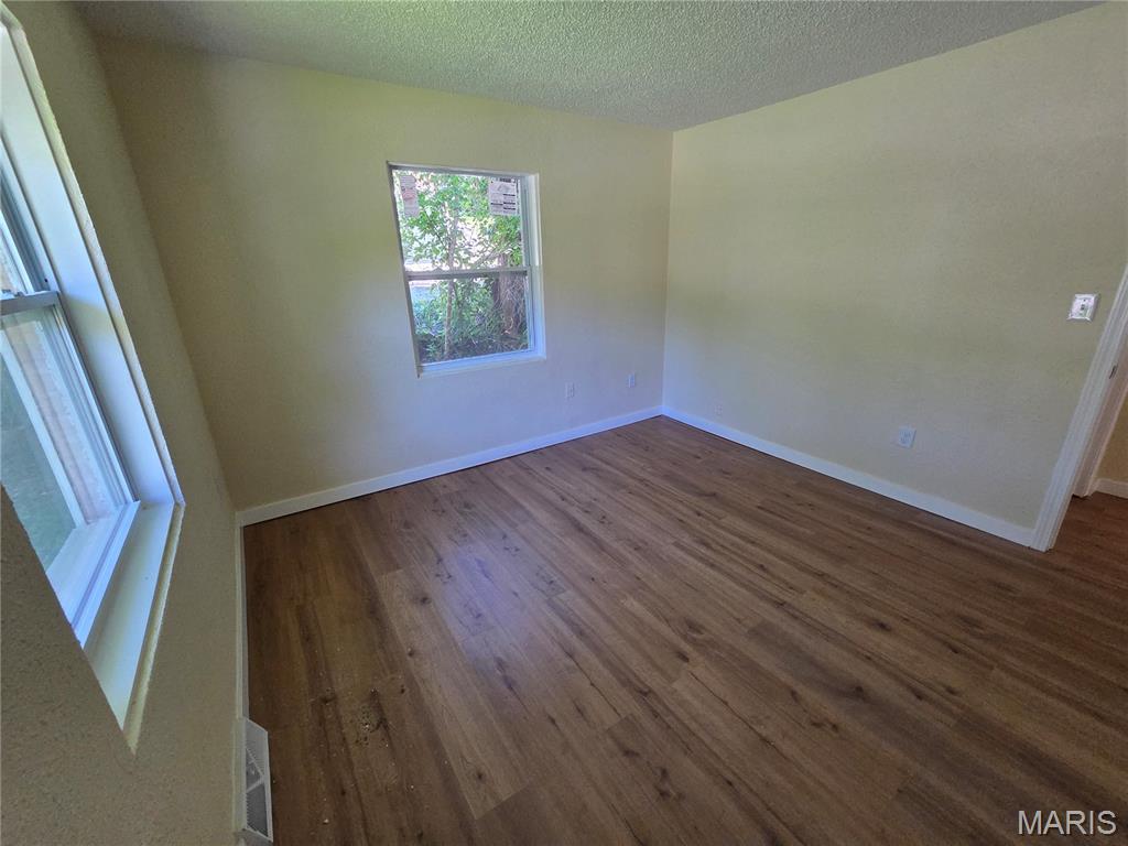 4 Hi Pointe Drive Property Photo 13