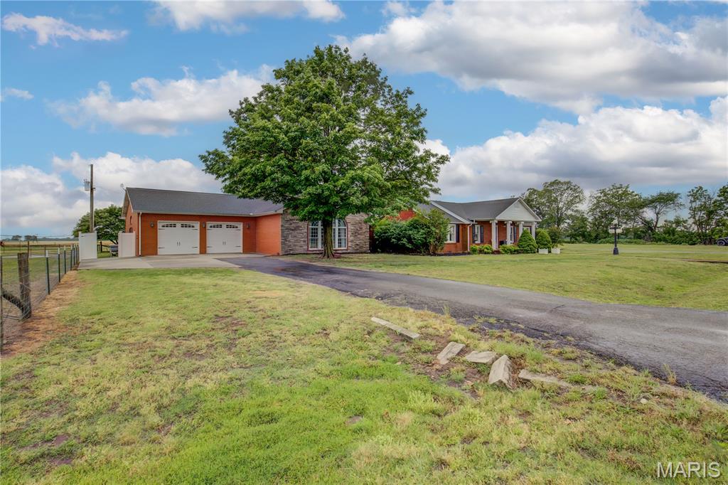 763 N Highway Cc Property Photo 3