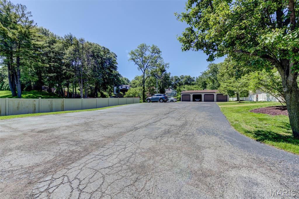 1308 Glendale Gardens Drive A Property Photo 41