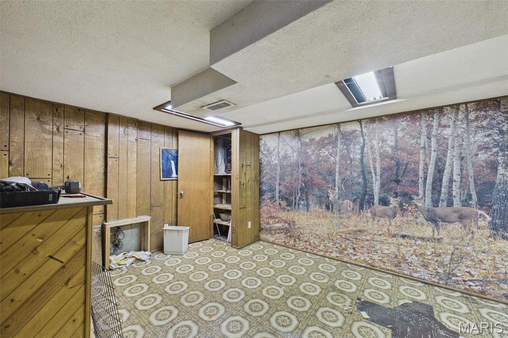 113 E Cartwright Avenue Property Photo 16