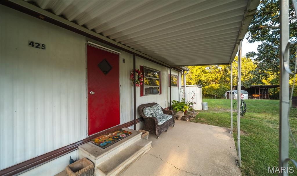 425 Eisenhower Street Property Photo 8